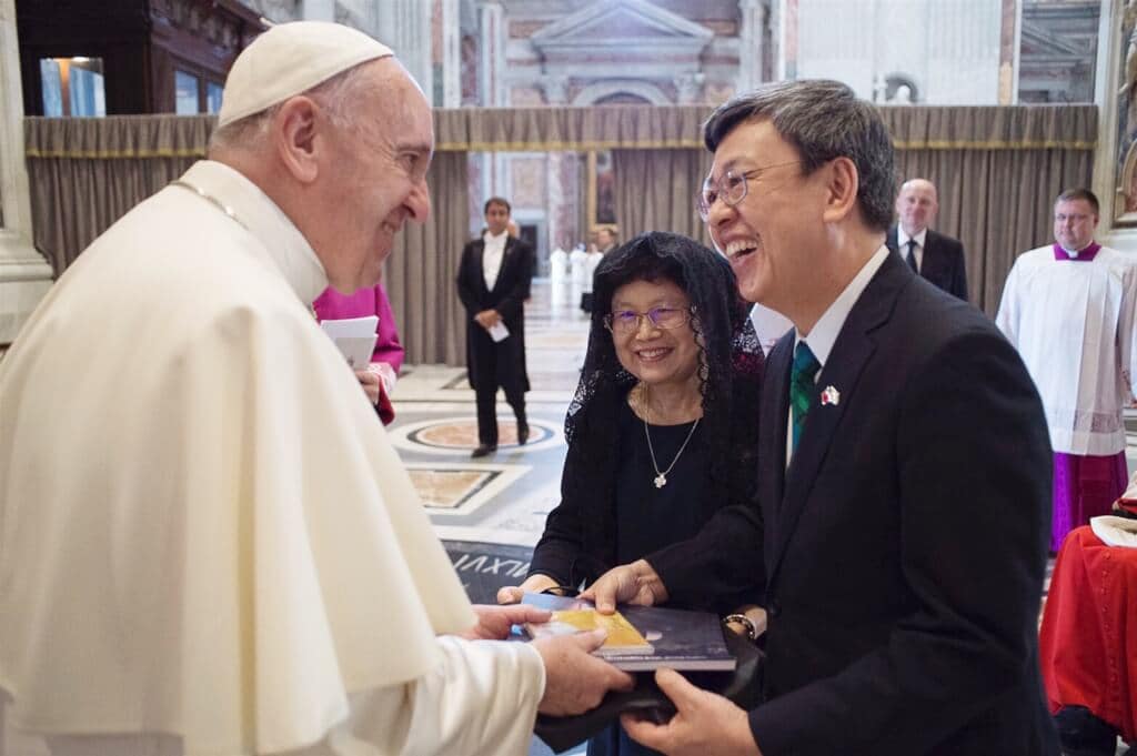 2000x1331_wmkn_11351307559199_0