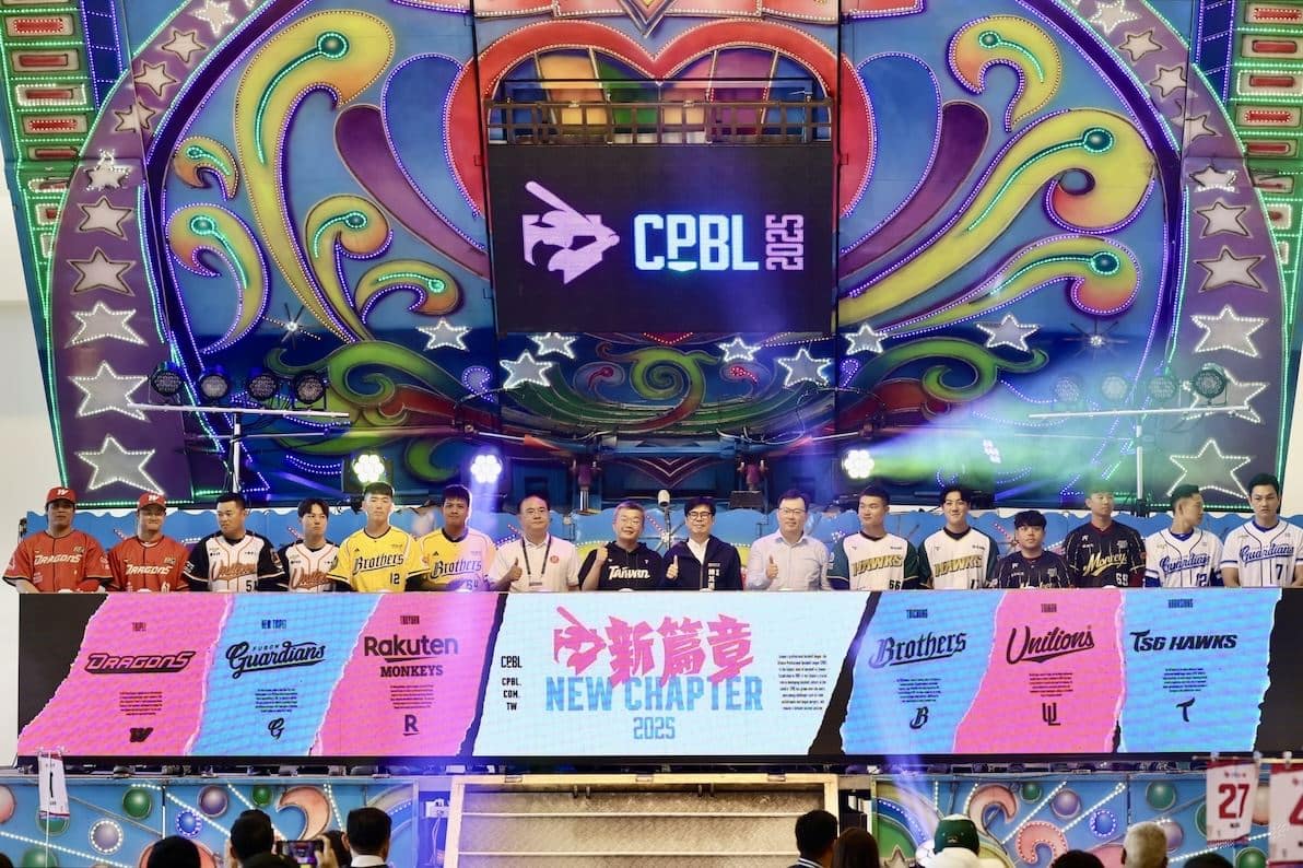 c1e13efc-9b36-4c50-a151-4c9178d40243