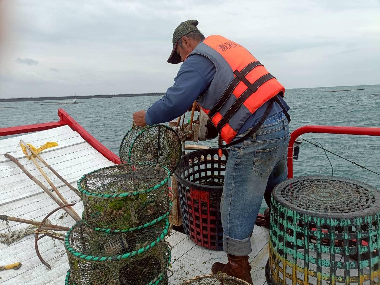 33504f5f-2dd4-4a68-b559-1931afa18de9