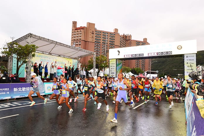 2025新北市萬金石馬拉松+全馬組起跑