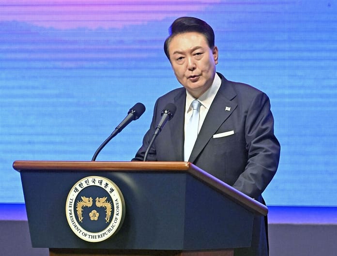 2000x1521_wmkn_40812461544596_0